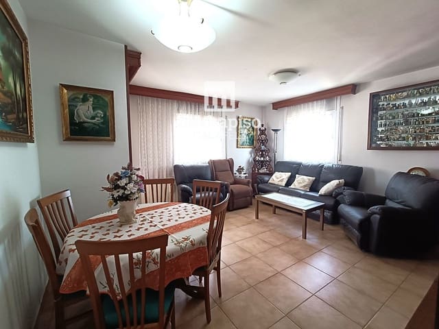 3 chambre Penthouse à vendre à Segur de Calafell, Calafell avec garage - 270 000 € (Ref: 10057257)