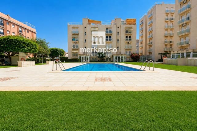 Ático de 3 habitaciones en Calafell en venta con piscina garaje - 380.000 € (Ref: 10057258)