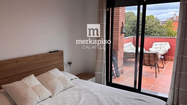 1 makuuhuone Kattohuoneisto myytävänä paikassa Segur de Calafell, Calafell mukana uima-altaan 
autotalli - 170 000 € (Ref: 10057259)
