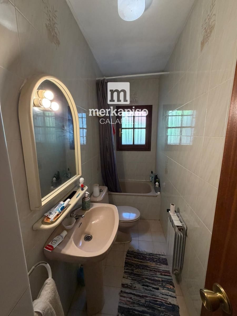 4 sypialnia Willa na sprzedaż w El Vendrell z basenem garażem - 359 000 € (Ref: 10062433)