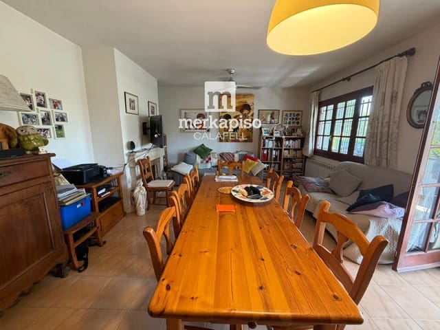 4 sypialnia Willa na sprzedaż w El Vendrell z basenem garażem - 359 000 € (Ref: 10062433)