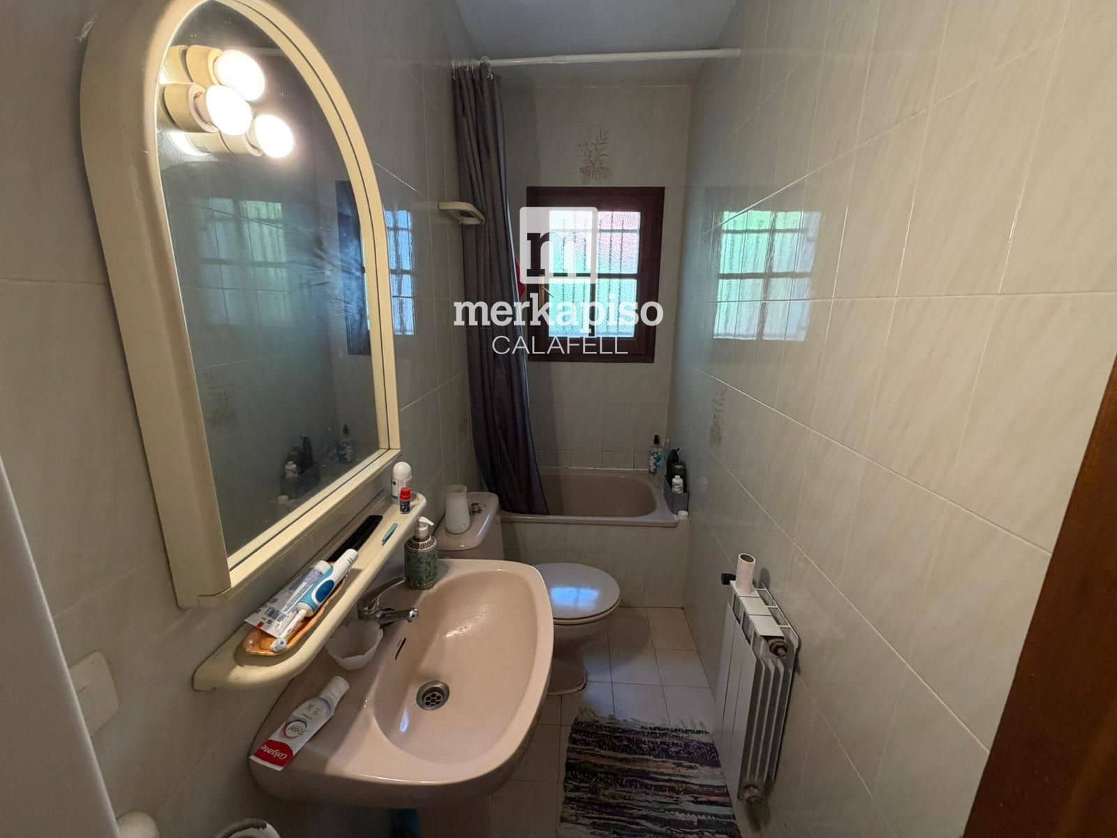 4 sypialnia Willa na sprzedaż w El Vendrell z basenem garażem - 359 000 € (Ref: 10062433)