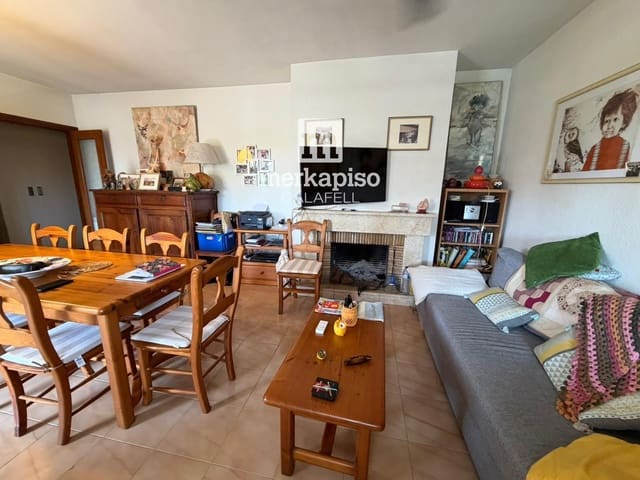 4 sypialnia Willa na sprzedaż w El Vendrell z basenem garażem - 359 000 € (Ref: 10062433)