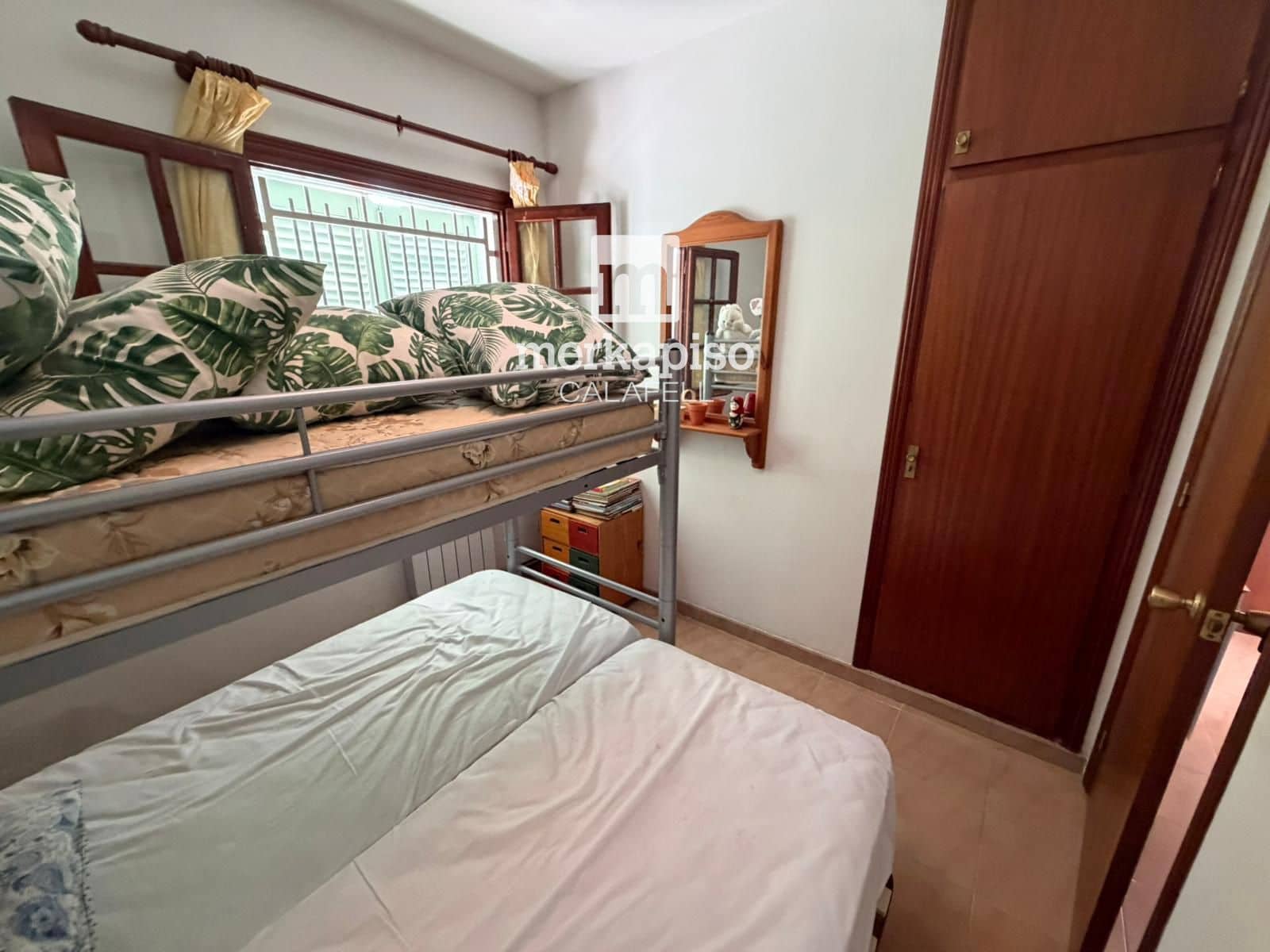 4 sypialnia Willa na sprzedaż w El Vendrell z basenem garażem - 359 000 € (Ref: 10062433)