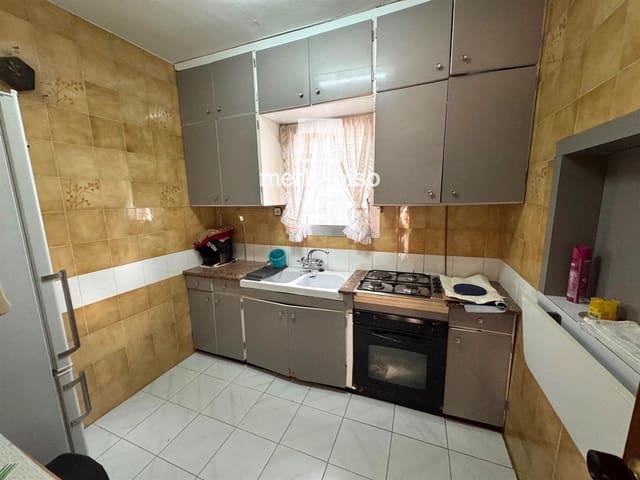 Chalet de 5 habitaciones en La Pobla de Montornès en venta con piscina garaje - 229.000 € (Ref: 10077099)