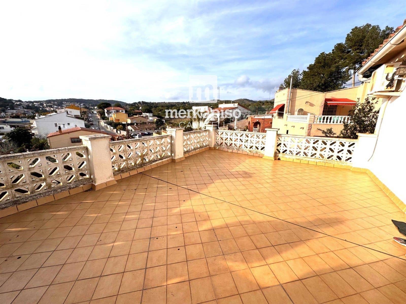 Chalet de 5 habitaciones en La Pobla de Montornès en venta con piscina garaje - 229.000 € (Ref: 10077099)