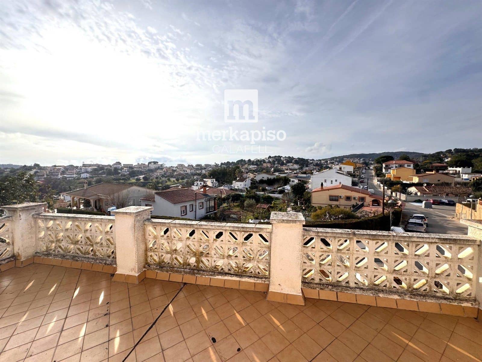 Chalet de 5 habitaciones en La Pobla de Montornès en venta con piscina garaje - 229.000 € (Ref: 10077099)