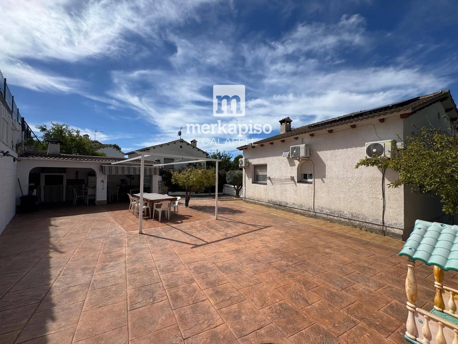 4 soveværelse Villa til salg i La Pobla de Montornes med swimmingpool garage - € 319.990 (Ref: 10077100)