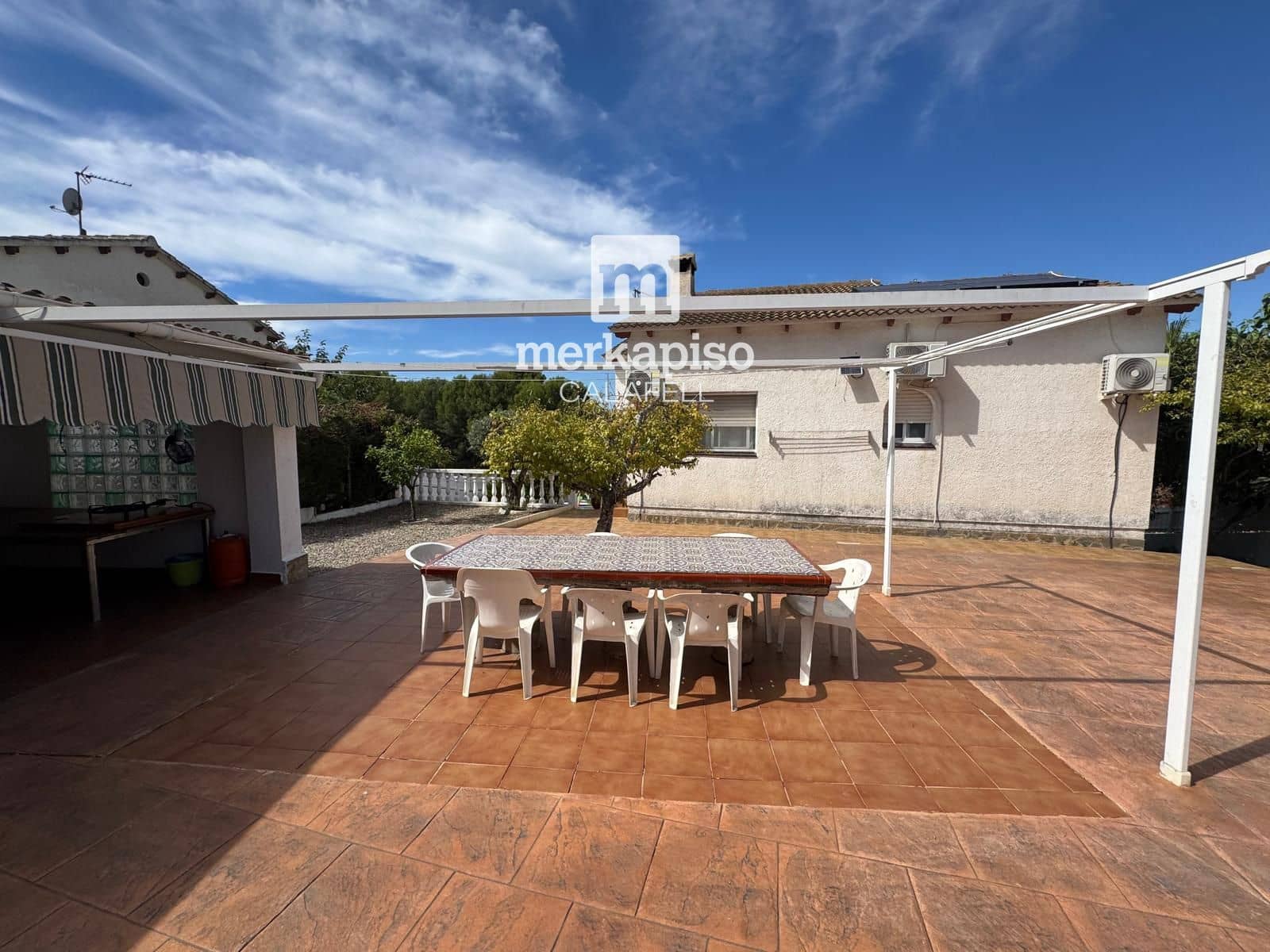 4 soveværelse Villa til salg i La Pobla de Montornes med swimmingpool garage - € 319.990 (Ref: 10077100)