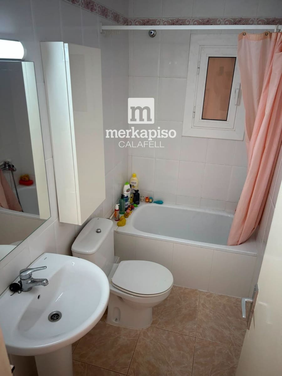 Piso de 2 habitaciones en Torredembarra en venta - 185.000 € (Ref: 10082092)