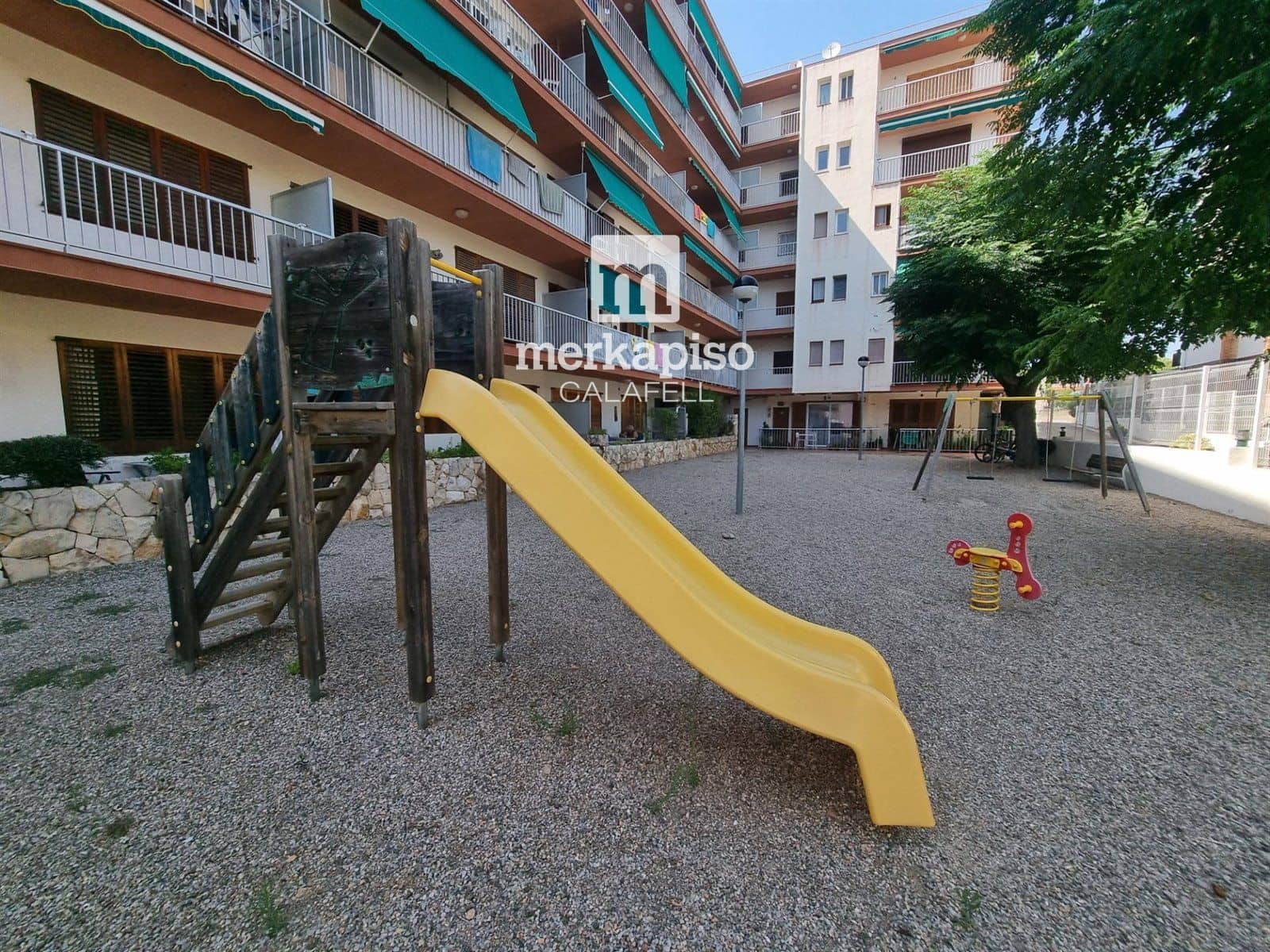 Piso de 2 habitaciones en Torredembarra en venta - 185.000 € (Ref: 10082092)
