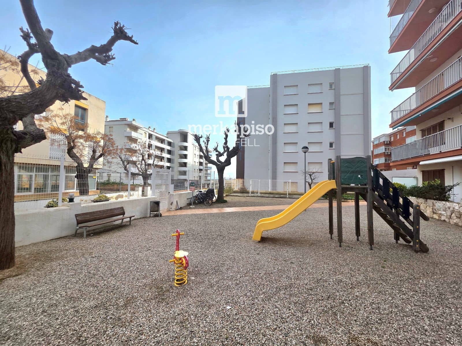 Piso de 2 habitaciones en Torredembarra en venta - 185.000 € (Ref: 10082092)