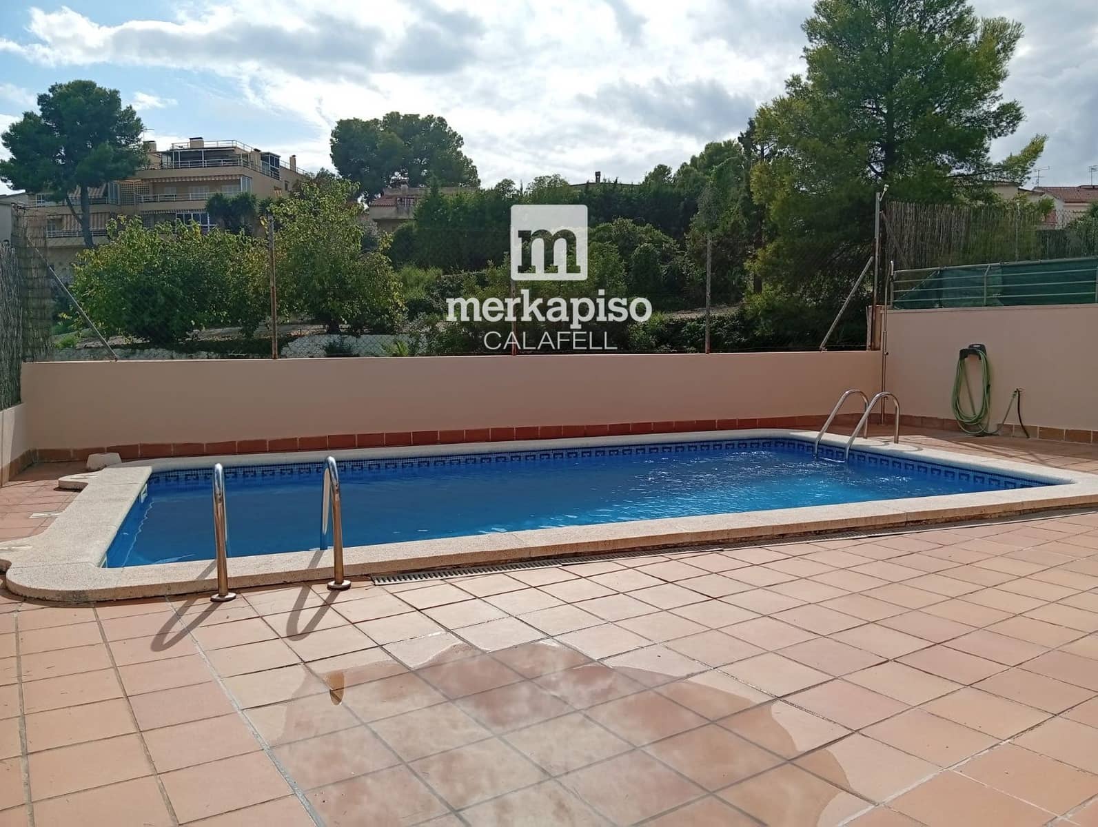 1 slaapkamer Penthouse te koop in Segur de Calafell met zwembad garage - € 165.000 (Ref: 10088456)