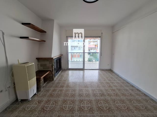 Piso de 3 habitaciones en Cunit en venta - 168.000 € (Ref: 10093951)