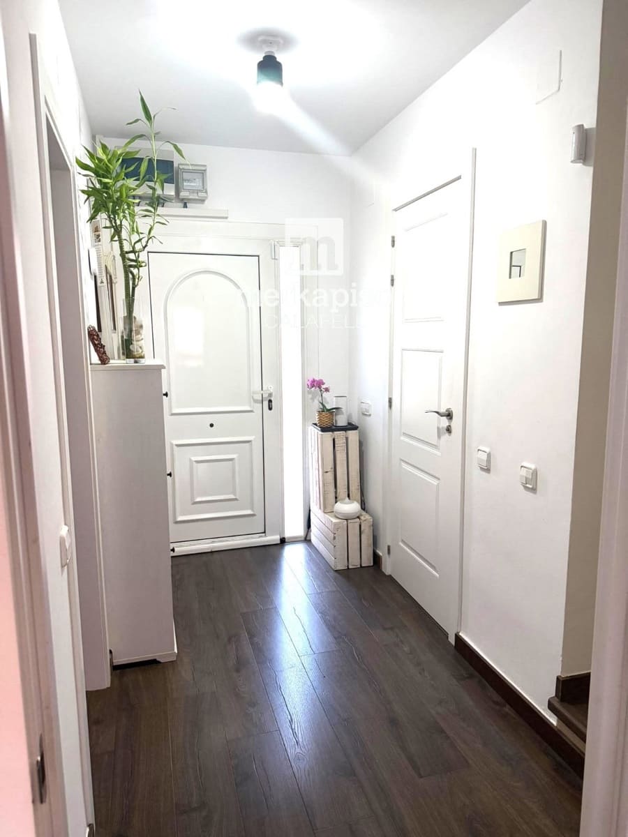 4 bedroom Townhouse for sale in Calafell with garage - € 295,000 (Ref: 10102885)