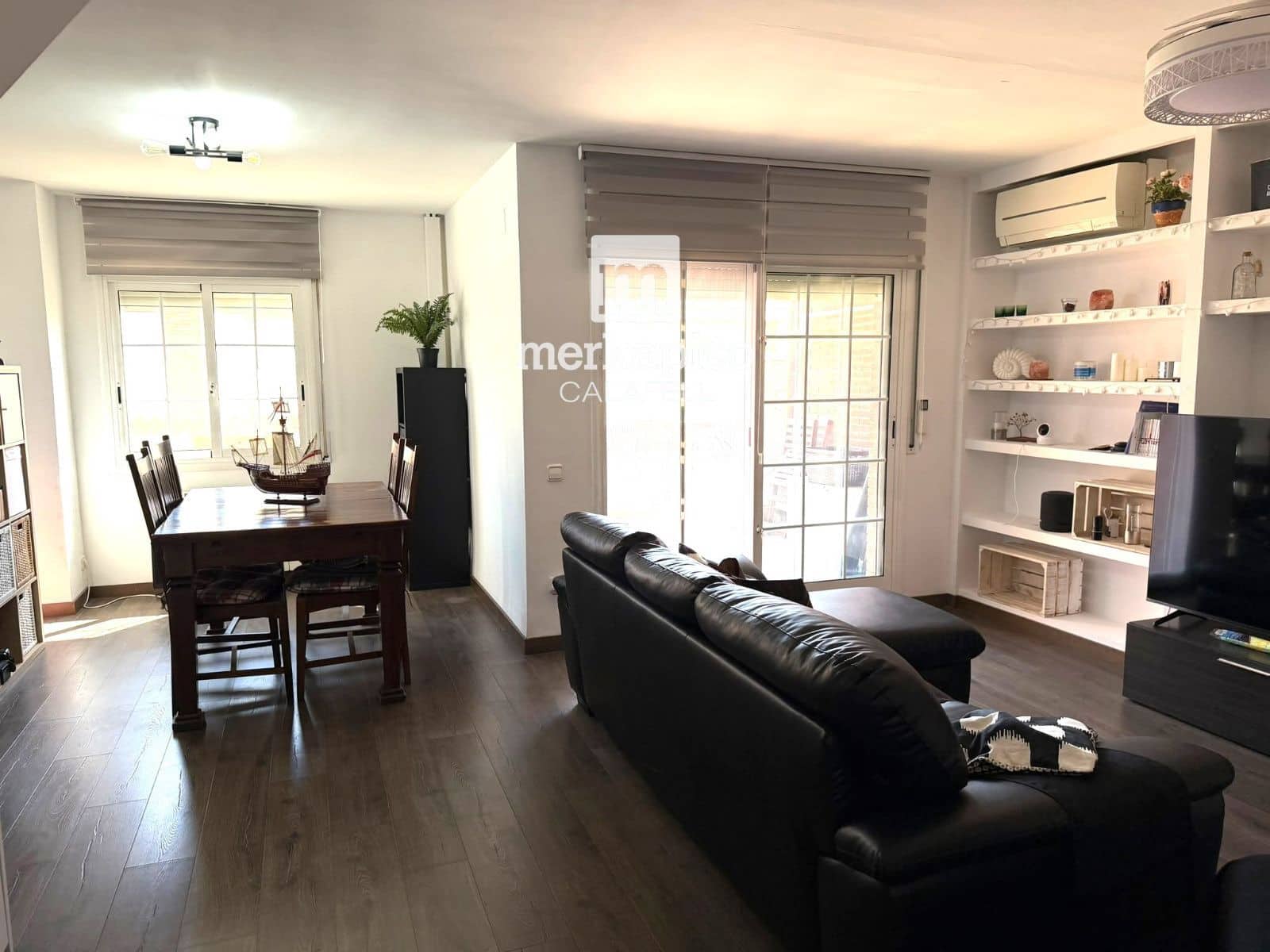 4 bedroom Townhouse for sale in Calafell with garage - € 295,000 (Ref: 10102885)