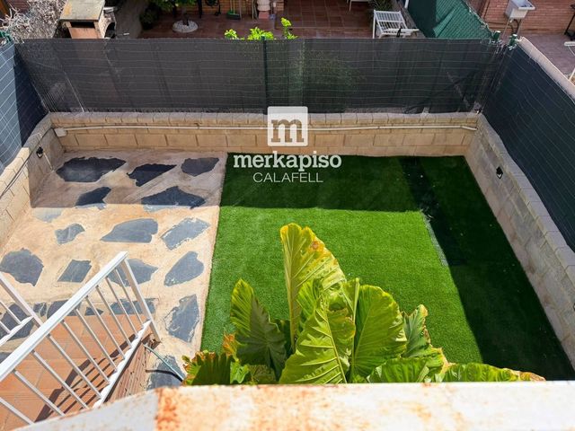 4 quarto Casa em Banda para venda em Calafell com garagem - 295 000 € (Ref: 10102885)
