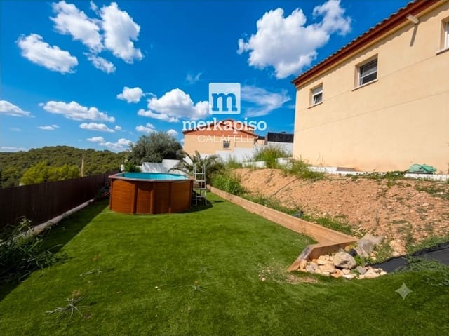 Chalet de 4 habitaciones en Calafell en venta con piscina garaje - 309.000 € (Ref: 10104331)