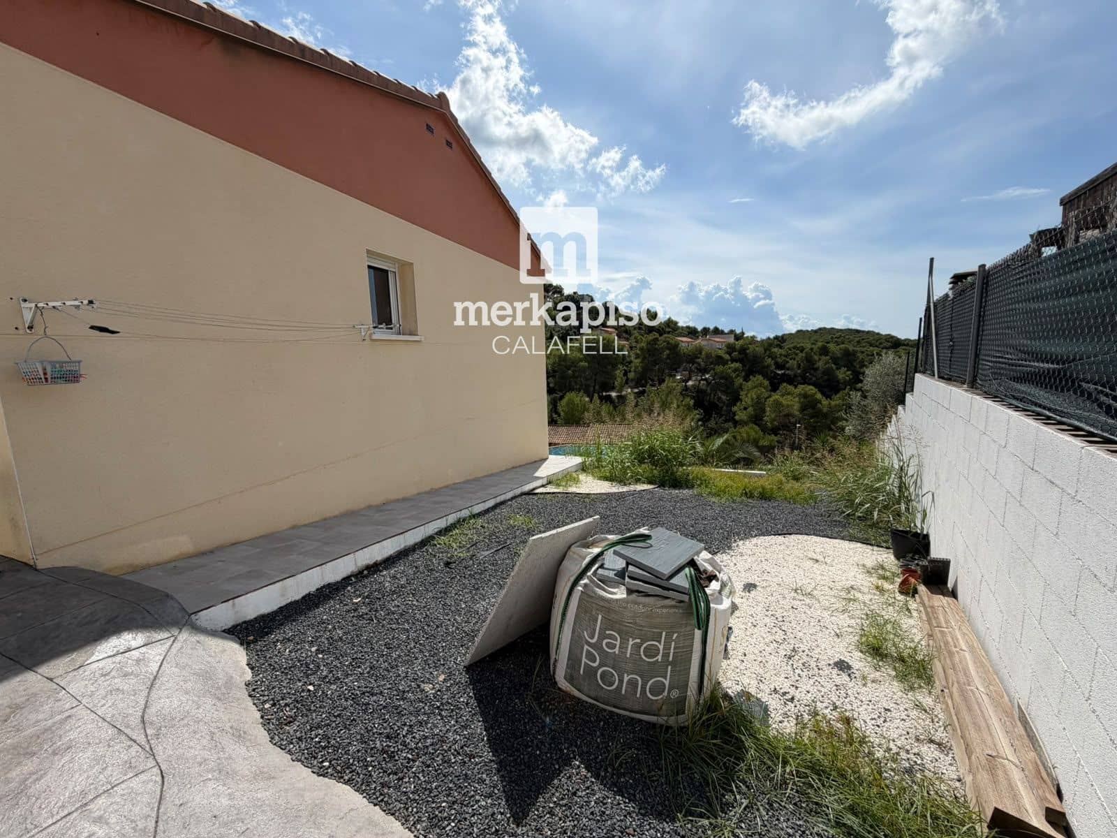 4 soverom Villa til salgs i Calafell med svømmebasseng garasje - € 309 000 (Ref: 10104331)