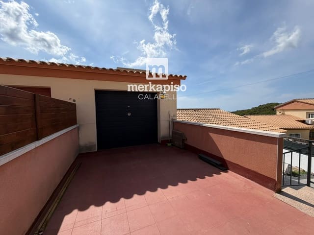 Chalet de 4 habitaciones en Calafell en venta con piscina garaje - 309.000 € (Ref: 10104331)