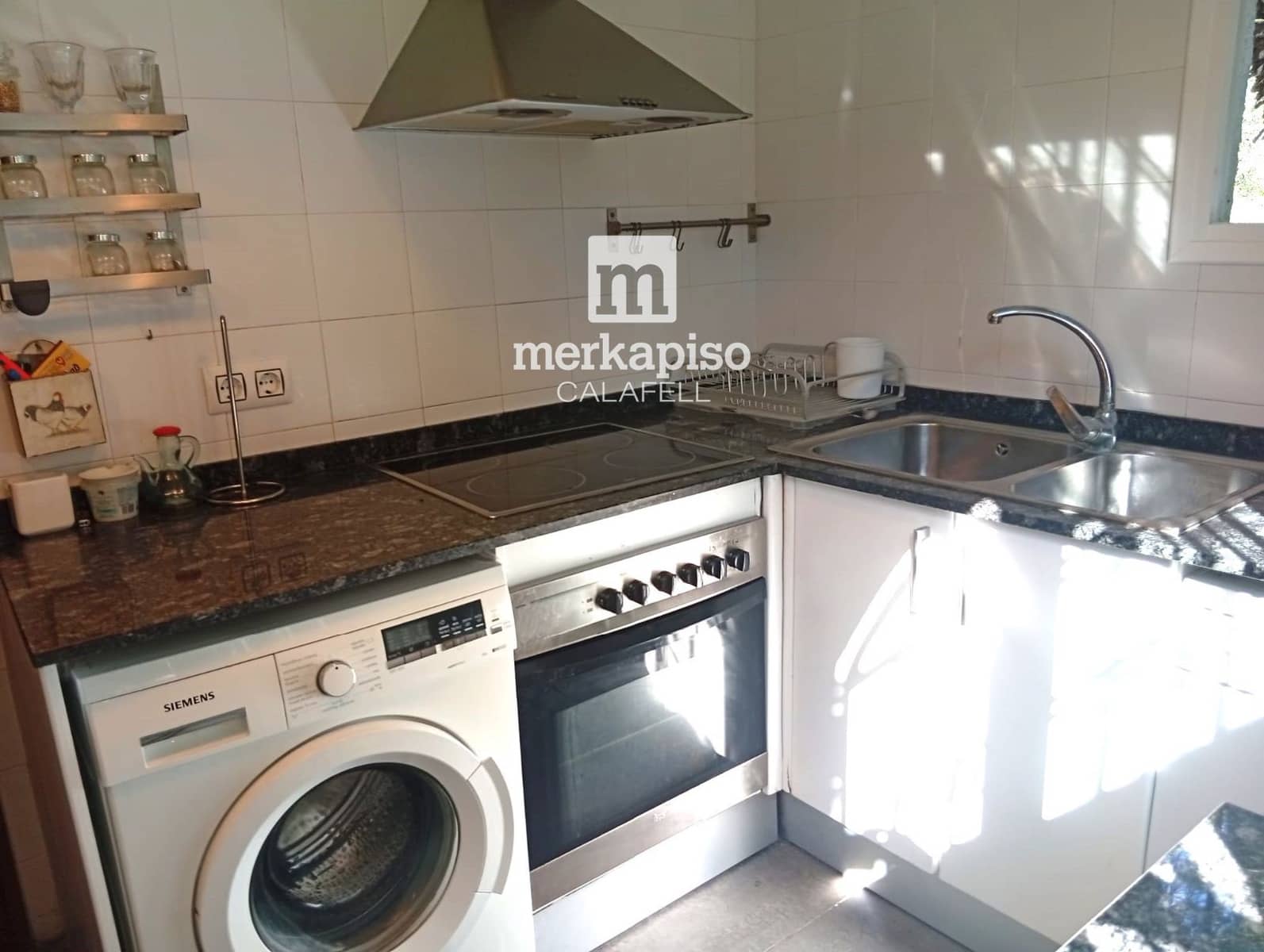 4 bedroom Townhouse for sale in Calafell with pool garage - € 445,000 (Ref: 10112187)