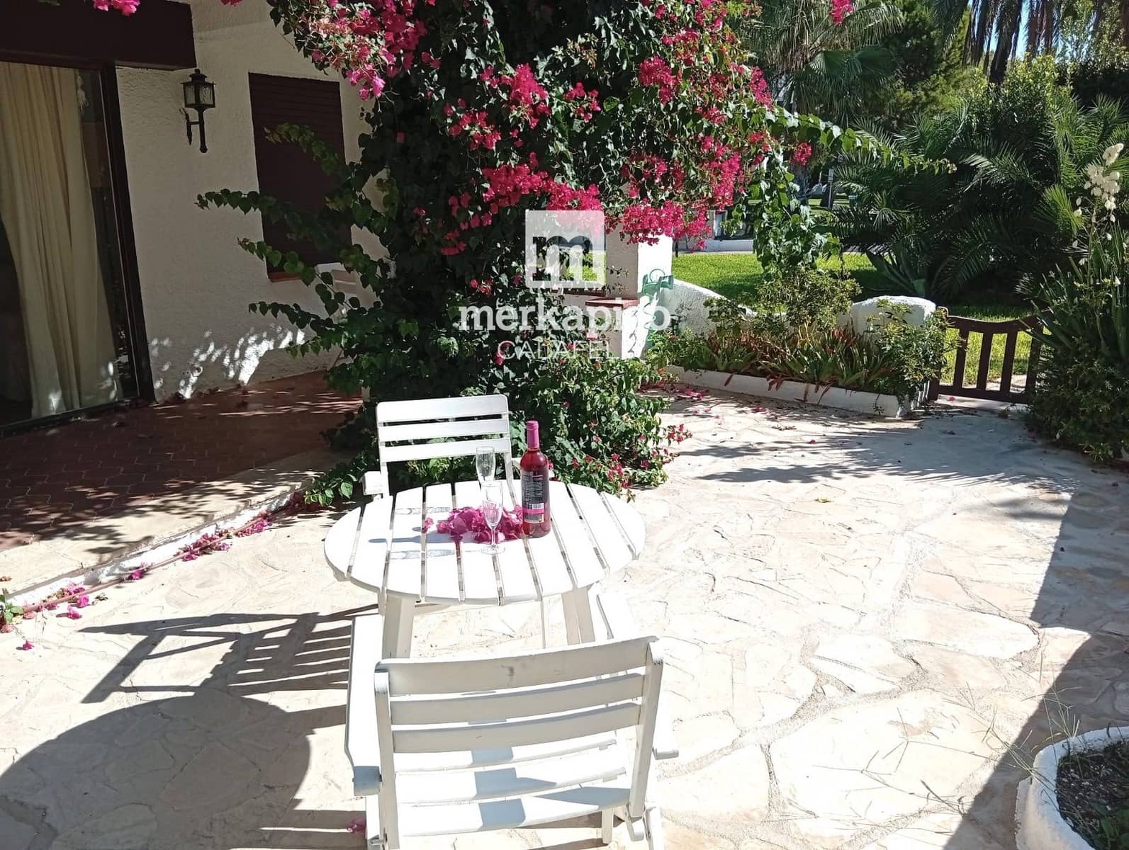 4 bedroom Townhouse for sale in Calafell with pool garage - € 445,000 (Ref: 10112187)