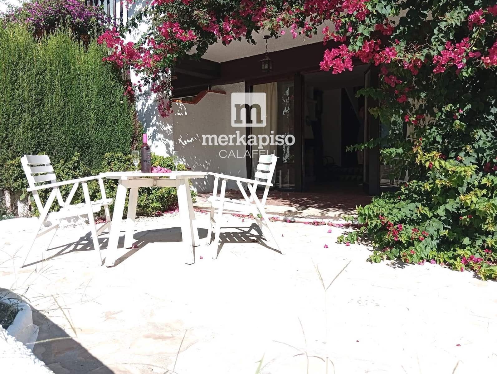 4 bedroom Townhouse for sale in Calafell with pool garage - € 445,000 (Ref: 10112187)