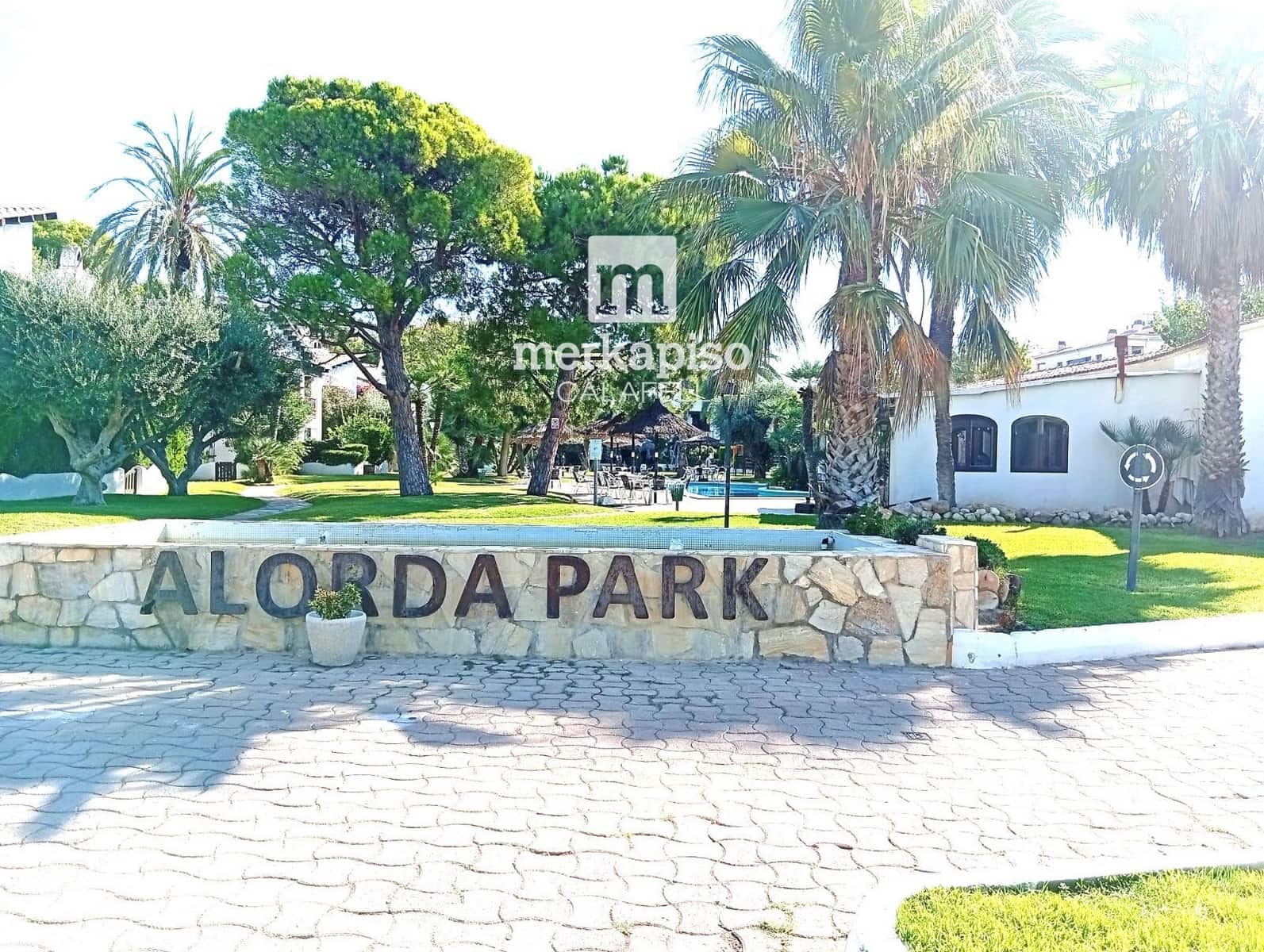 4 bedroom Townhouse for sale in Calafell with pool garage - € 445,000 (Ref: 10112187)