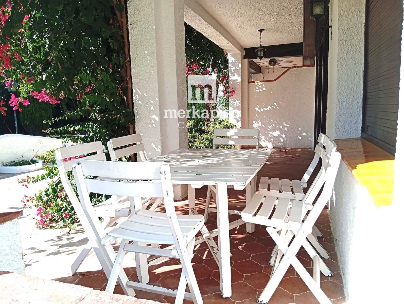 4 bedroom Townhouse for sale in Calafell with pool garage - € 445,000 (Ref: 10112187)