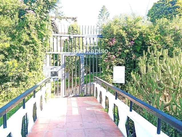 Casa de 4 habitaciones en Calafell en venta con piscina garaje - 445.000 € (Ref: 10112187)