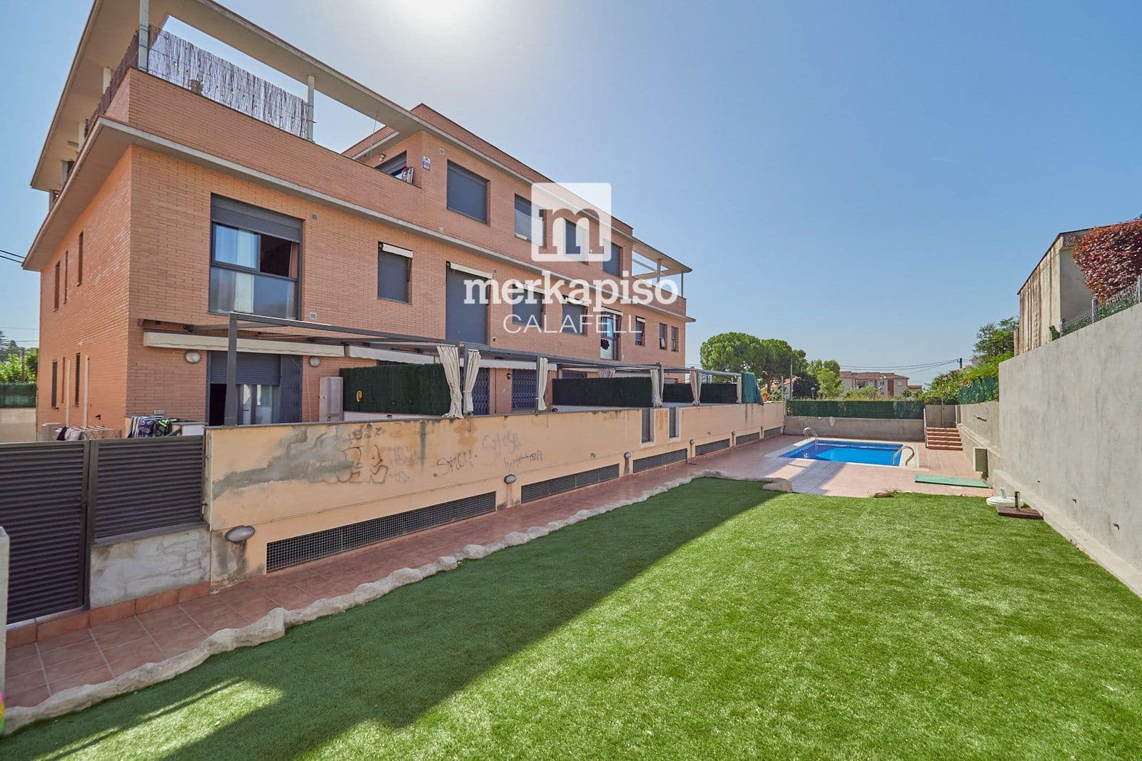 Piso de 2 habitaciones en Segur de Calafell en venta con piscina garaje - 184.000 € (Ref: 10124673)