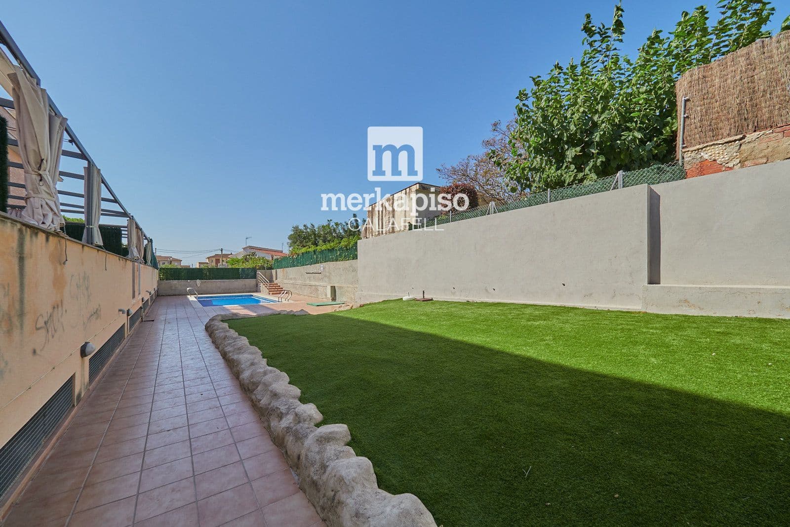 Piso de 2 habitaciones en Segur de Calafell en venta con piscina garaje - 184.000 € (Ref: 10124673)