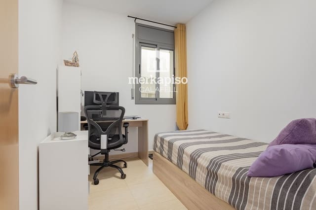 3 bedroom Flat for sale in Calafell with garage - € 215,000 (Ref: 10124836)
