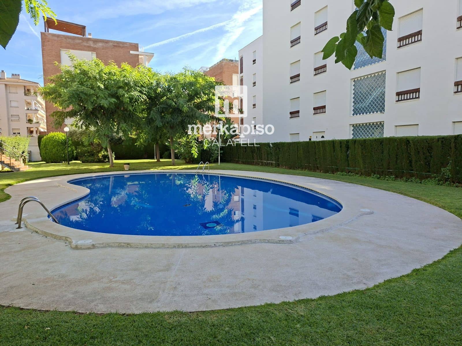 2 soverom Leilighet til salgs i Calafell med svømmebasseng garasje - € 290 000 (Ref: 10160010)