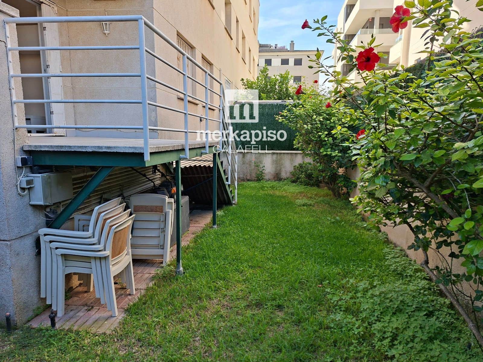 2 soverom Leilighet til salgs i Calafell med svømmebasseng garasje - € 290 000 (Ref: 10160010)