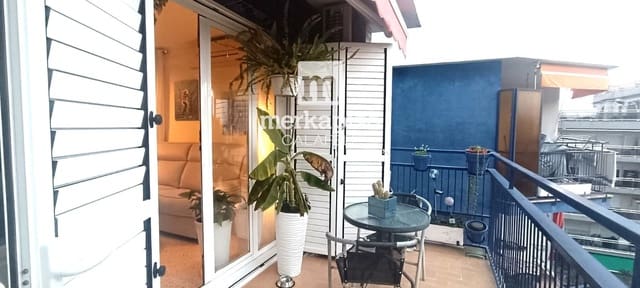 2 makuuhuone Kattohuoneisto myytävänä paikassa Segur de Calafell, Calafell mukana 
autotalli - 207 000 € (Ref: 10160134)