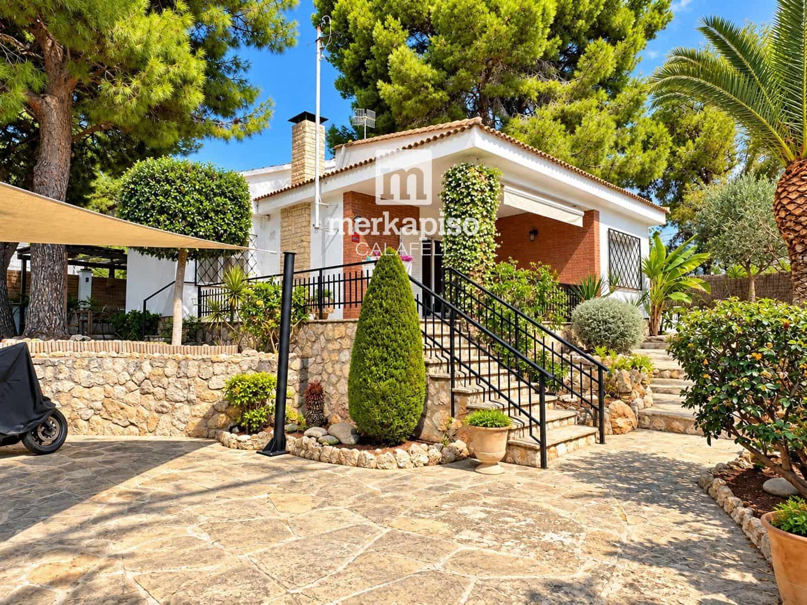 3 Zimmer Villa zu verkaufen in Calafell mit Garage - 379.000 € (Ref: 10163273)