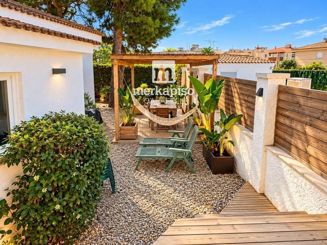 3 Zimmer Villa zu verkaufen in Calafell mit Garage - 379.000 € (Ref: 10163273)