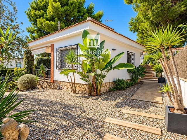 3 Zimmer Villa zu verkaufen in Calafell mit Garage - 379.000 € (Ref: 10163273)