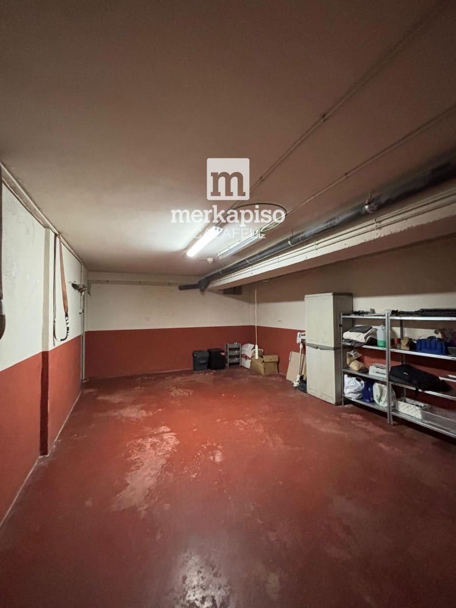 3 soveværelse Byhus til salg i El Vendrell med swimmingpool garage - € 325.000 (Ref: 10177531)