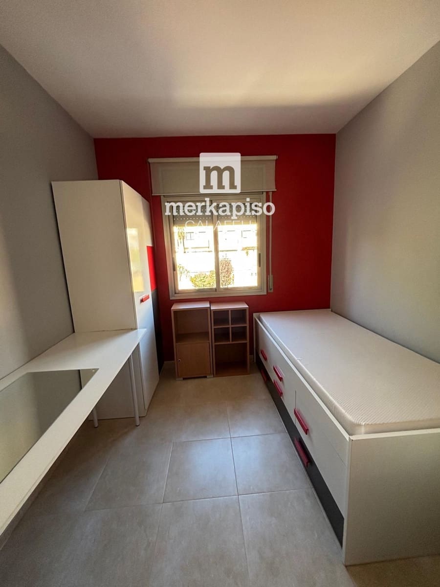 3 soveværelse Byhus til salg i El Vendrell med swimmingpool garage - € 325.000 (Ref: 10177531)