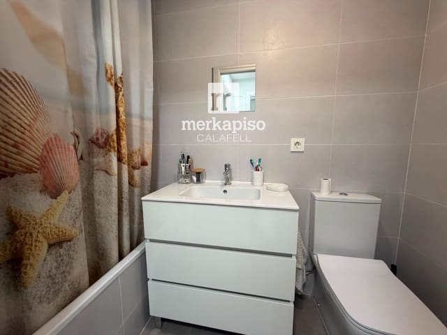 3 makuuhuone Asunto myytävänä paikassa Calafell mukana uima-altaan 
autotalli - 275 000 € (Ref: 10180993)
