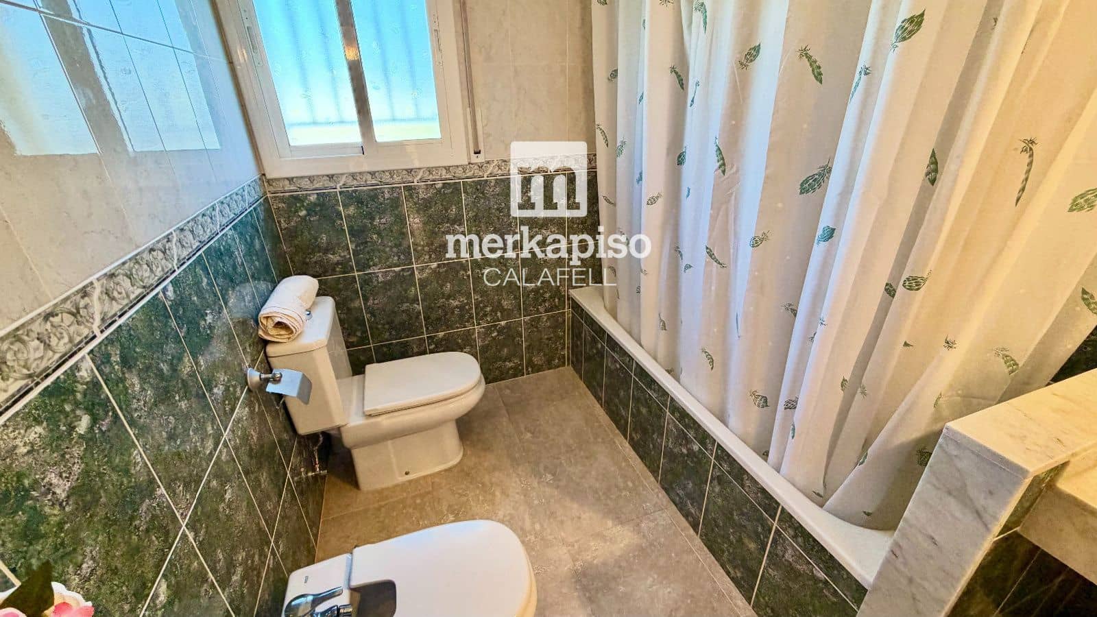 5 makuuhuone Huvila myytävänä paikassa Segur de Calafell mukana 
autotalli - 395 000 € (Ref: 10185482)