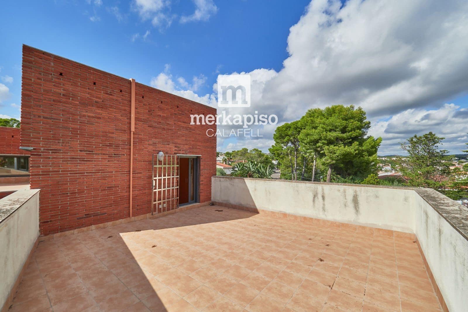 4 soverom Villa til salgs i Cunit med svømmebasseng garasje - € 850 000 (Ref: 10185485)
