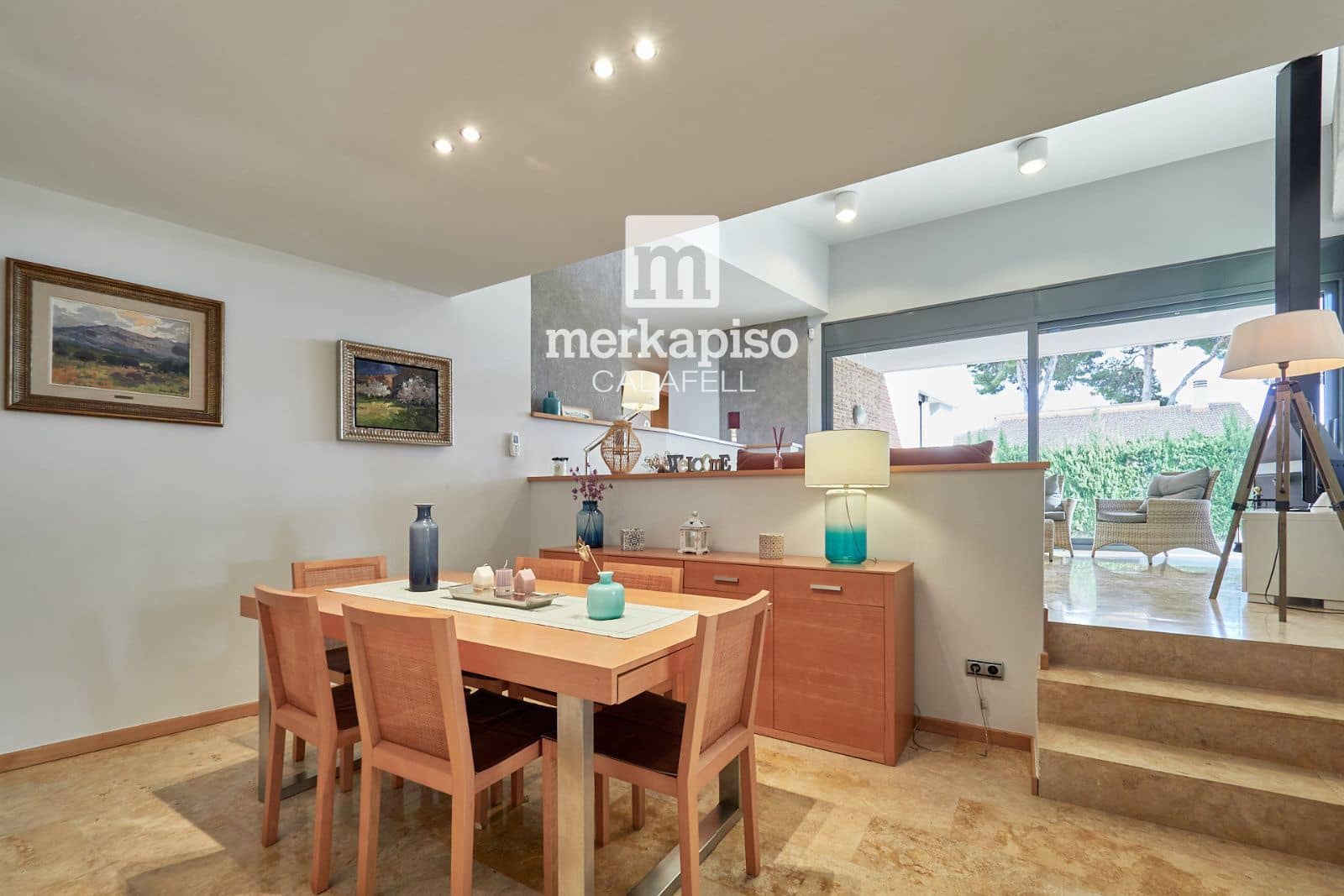4 soverom Villa til salgs i Cunit med svømmebasseng garasje - € 850 000 (Ref: 10185485)