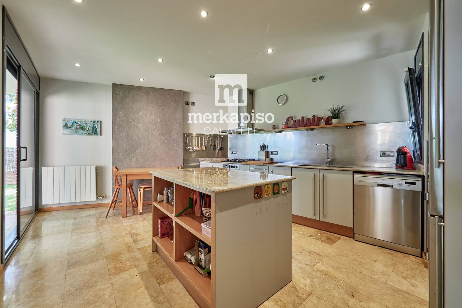 4 soverom Villa til salgs i Cunit med svømmebasseng garasje - € 850 000 (Ref: 10185485)
