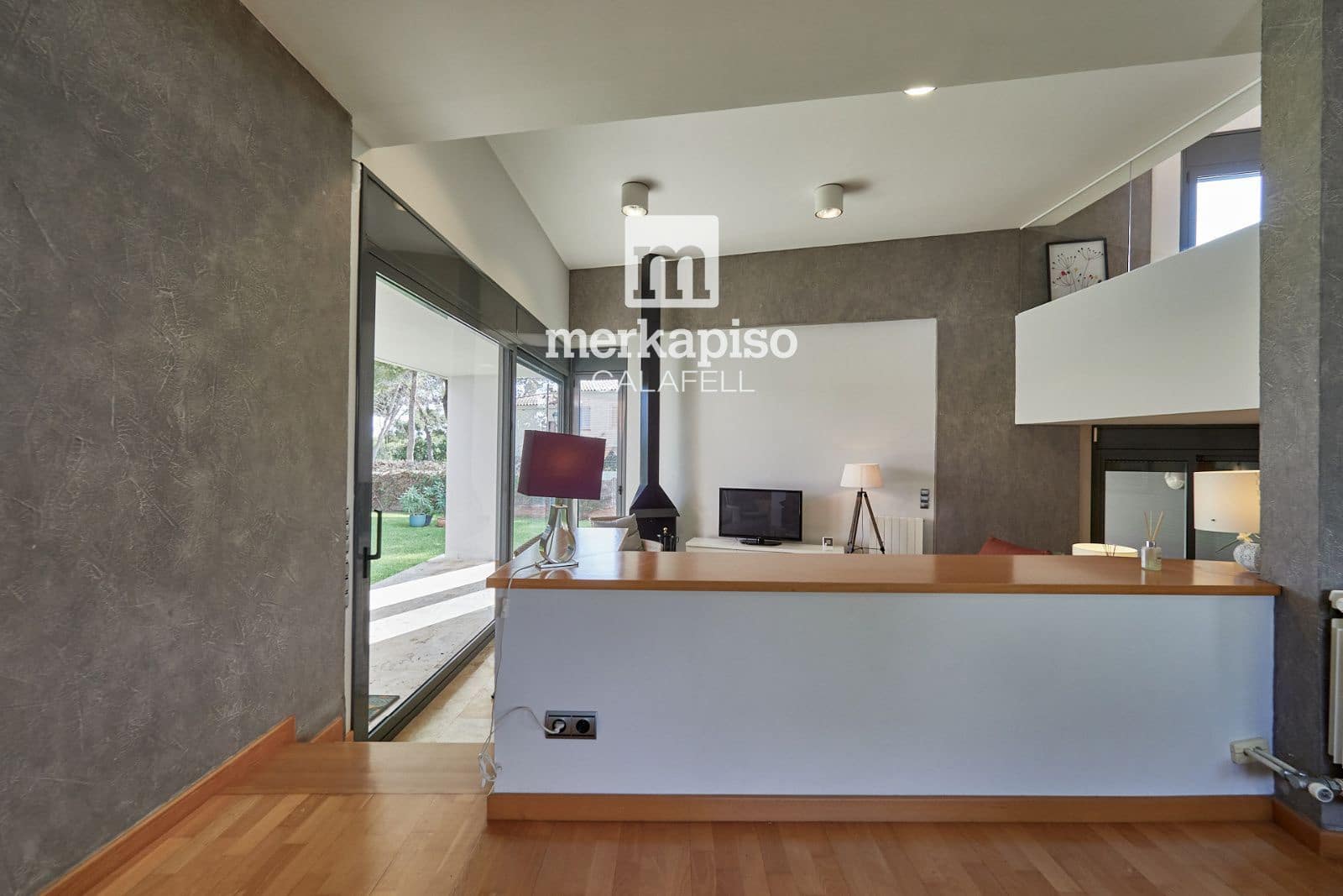 4 soverom Villa til salgs i Cunit med svømmebasseng garasje - € 850 000 (Ref: 10185485)