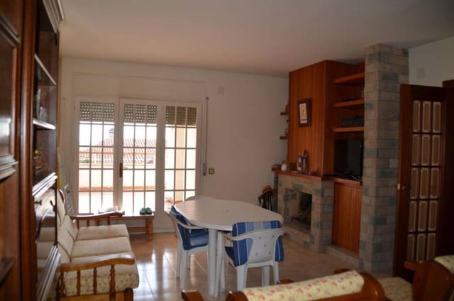 3 makuuhuone Rivitalo myytävänä paikassa Segur de Calafell, Calafell mukana 
autotalli - 339 000 € (Ref: 6178412)