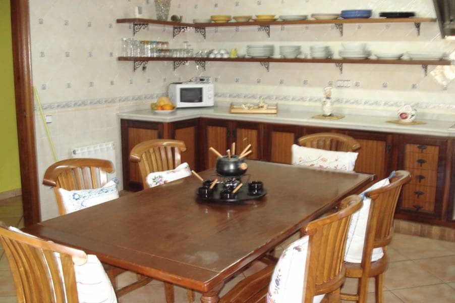 5 soverom Villa til salgs i Santa Oliva med svømmebasseng garasje - € 675 000 (Ref: 7405911)