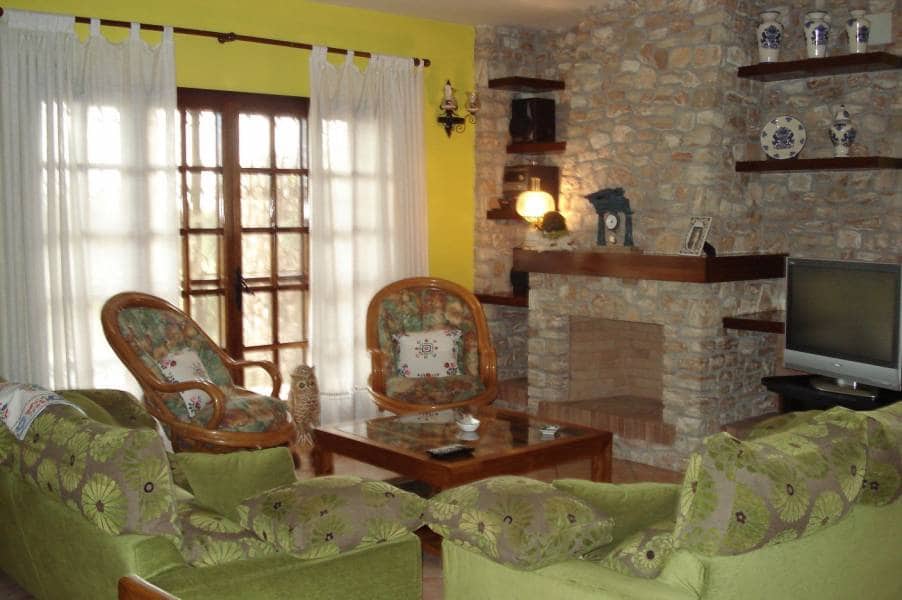 5 soverom Villa til salgs i Santa Oliva med svømmebasseng garasje - € 675 000 (Ref: 7405911)